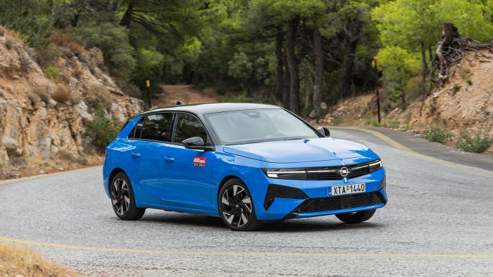 Δοκιμή Opel Astra PHEV 195 PS: Περισσότερο ρεύμα, περισσότερη ουσία